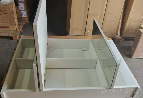 PIRAMIDA AKVA Tükrös fürdőszobai szekrény LED világítással - 100 cm