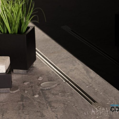 Pestan zuhanyfolyóka Confluo Premium Slim Line 85 cm
