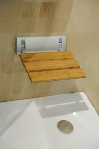 Aqualine-Sapho felhajtható zuhanyülőke 32x23cm, max:160kg, bambusz (AE236)