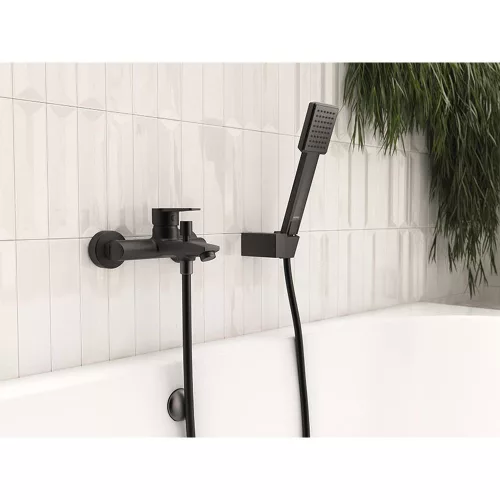 Ferro RITTO BLACK kádcsaptelep, fali, zuhanyszett nélkül, Fekete